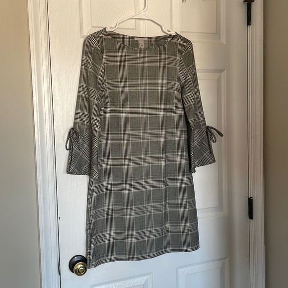 H&M Plaid Grey and White Dress - Picture 2 of 5